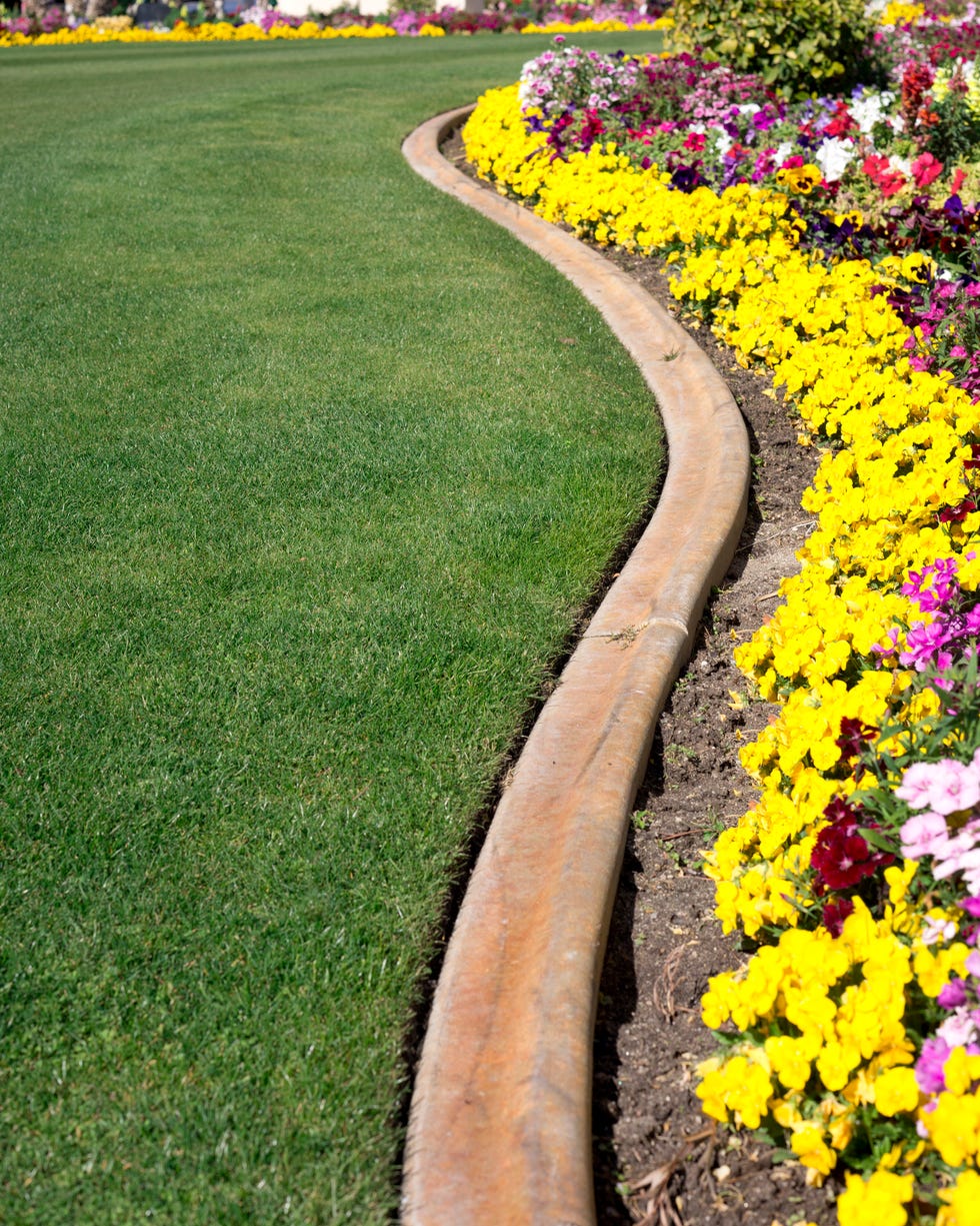 Formal Garden and lawn formal garden and lawn in landscape garden edging ideas